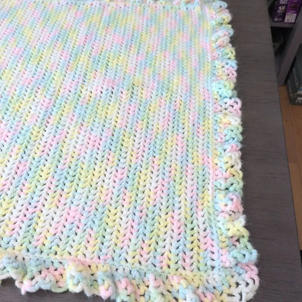 Oversized Chunky Chenille Toddler Blanket–Pastel Variegated Knit Throw